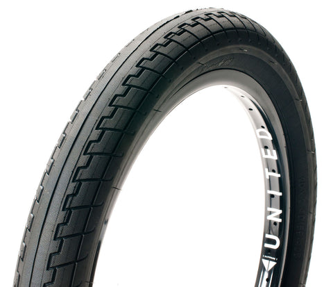 United Direct Tyre 20" x 2.40" Black Wall
